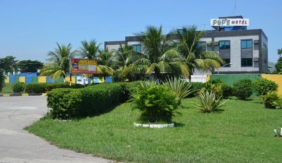 Pops Motel